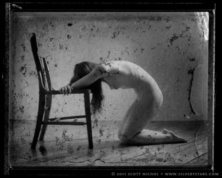 Tendu - Polaroid Back, Frame 8